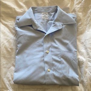 Brooks Brothers Slim Buttondown